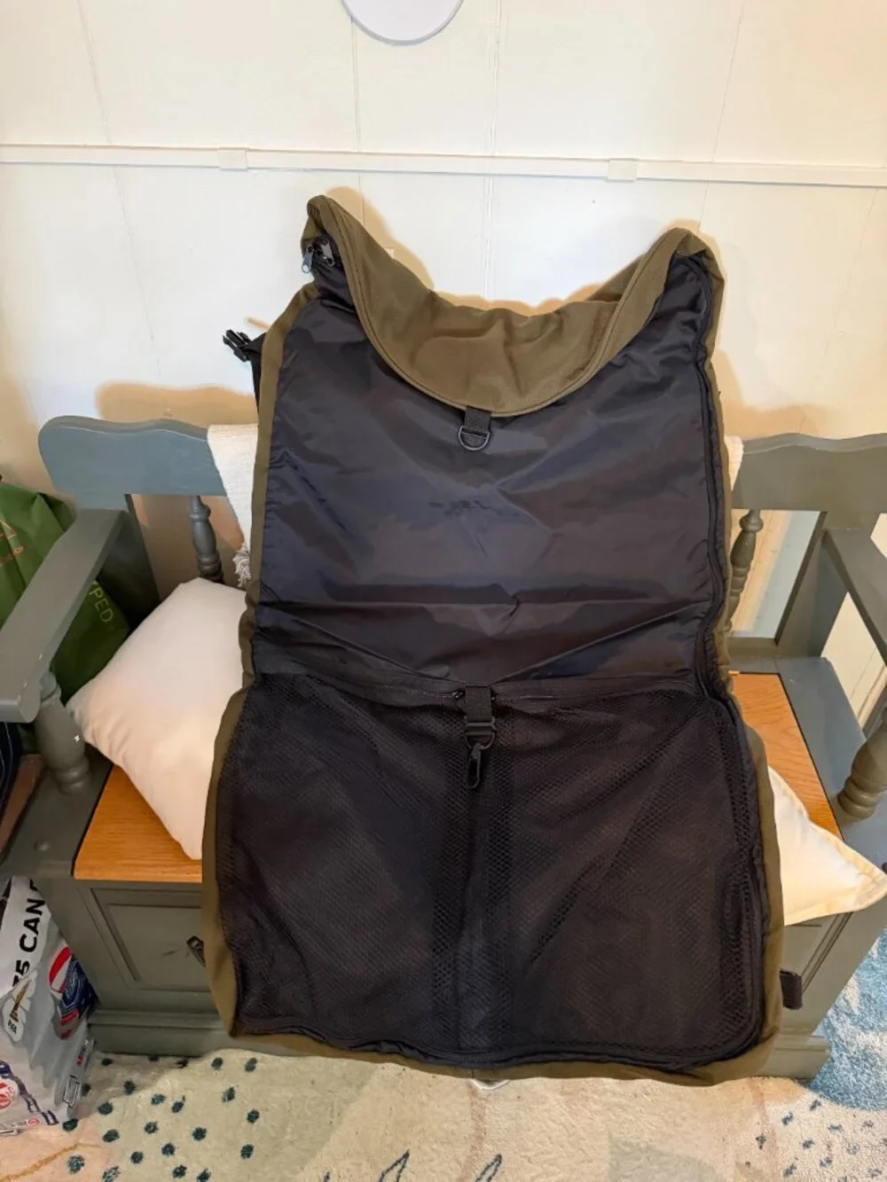 Vintage Kelty Pangaea Convertible Garment Travel Bag – Olive Green
